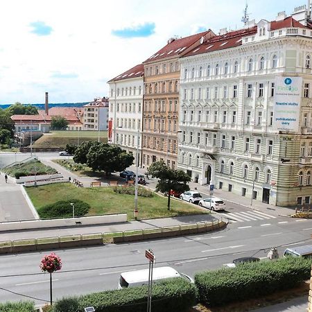 Rose Suites And Rooms Prague Ngoại thất bức ảnh